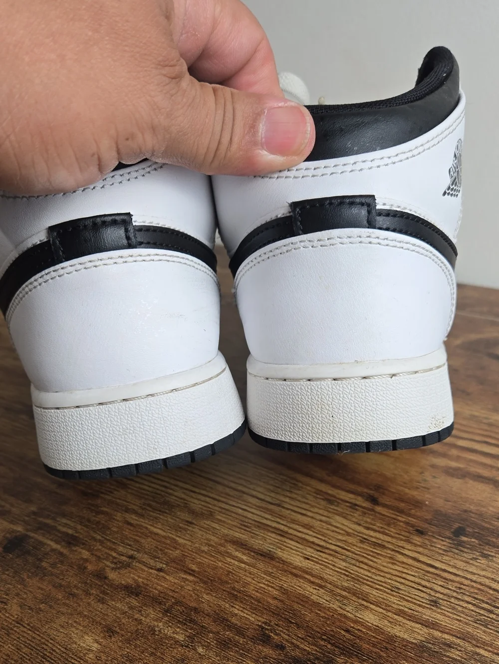 Nike color white